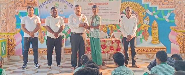 ବୈଷ୍ଣବ ଚରଣ ସରକାରୀ ଉଚ୍ଚ ବିଦ୍ୟାଳୟ ରେ ଶକ୍ତି ସଂରକ୍ଷଣ ସଚେତନତା କାର୍ଯ୍ୟକ୍ରମ