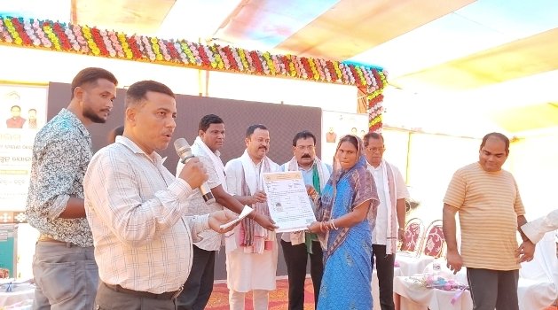 ଅନ୍ତ୍ୟୋଦୟ ଗୃହ ଯୋଜନାର ସିଧା ପ୍ରସାରଣ ଦେଖିଲେ ଲୋକେ, ୭୨ ହିତାଧିକାରୀଙ୍କୁ କାର୍ଯ୍ୟାଦେଶ ବଣ୍ଟନ