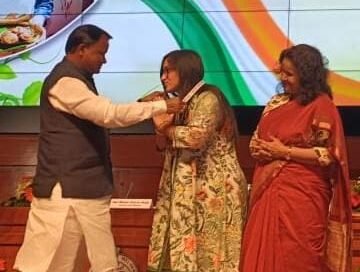 ଆକାଂକ୍ଷୀ ଜିଲ୍ଲା କାର୍ଯ୍ୟକ୍ରମରେ ଉତ୍କୃଷ୍ଟ ପ୍ରଦର୍ଶନ ପାଇଁ ରାଜ୍ୟସ୍ତରୀୟ ସମ୍ମାନ ପାଇଲା ଗଜପତି