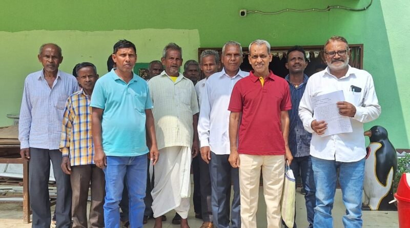 ନୂତନ ପଞ୍ଚାୟତ ଗଠନ ପାଇଁ ଅଣ୍ଟା ଭିଡ଼ିଲେ ଗ୍ରାମବାସୀ: ବିଡ଼ିଓଙ୍କୁ ଦାବିପତ୍ର