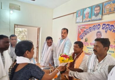 ପଞ୍ଚାୟତ କାର୍ଯ୍ୟ ନିର୍ବାହୀ ଅଧିକାରୀଙ୍କୁ ଅବସରକାଳୀନ ସମ୍ବର୍ଦ୍ଧନା