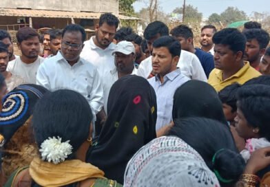 ଛତୁ ଫ୍ୟାକ୍ଟ୍ରିରେ କାର୍ଯ୍ୟରତ ଶ୍ରମିକଙ୍କ ଆନ୍ଦୋଳନ: ବିଧାୟକଙ୍କ ଉପସ୍ଥିତ ରେ ତୁଟିଲା ବିବାଦ