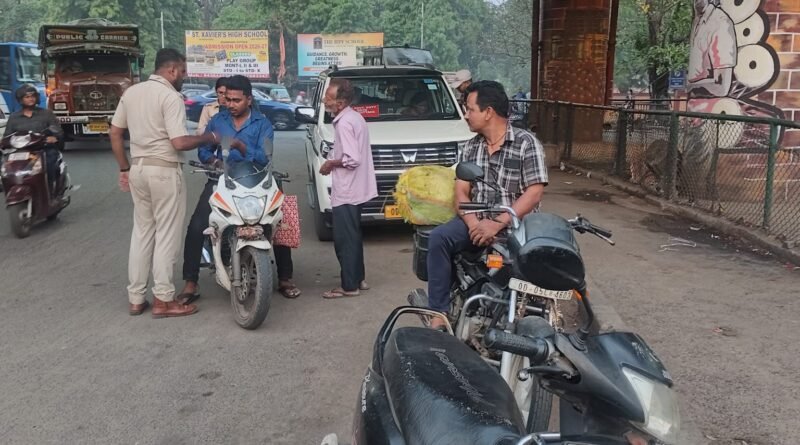 ସଡକ ସୁରକ୍ଷା ପାଇଁ ସ୍ୱତନ୍ତ୍ର ଅଭିଯାନ