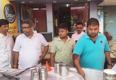 ଝାମୁଯାତ୍ରାରେ ବିଭିନ୍ନ ସଂଗଠନ ତରଫରୁ ଜଳଛତ୍ର