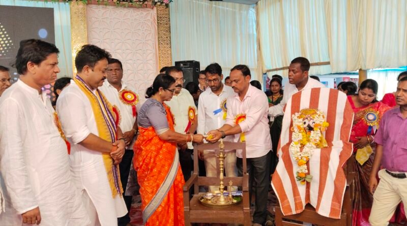 ଟିଲୋ ସରକାରୀ ଉଚ୍ଚ ବିଦ୍ୟାଳୟର ସୁବର୍ଣ୍ଣ ଜୟନ୍ତୀ