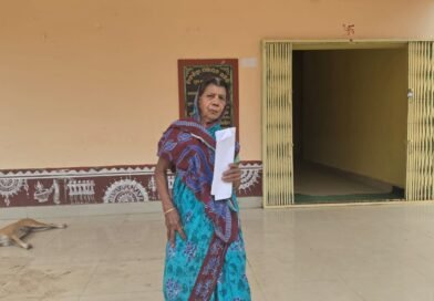 ଆଧାର ହେଲା କାଳ, ବୃଦ୍ଧାଙ୍କୁ ମିଳିଲାନି ଆବାସ ଯୋଜନାର ଦ୍ୱିତୀୟ କିସ୍ତି