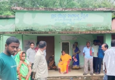 ତିରୁଣା ପଂଚାୟତ, ପ୍ରଧାନମନ୍ତ୍ରୀ ଆବାସ ଯୋଜନା ତାଲିକାରେ ନାମ ନଥିବାରୁ ଉତେଜନା