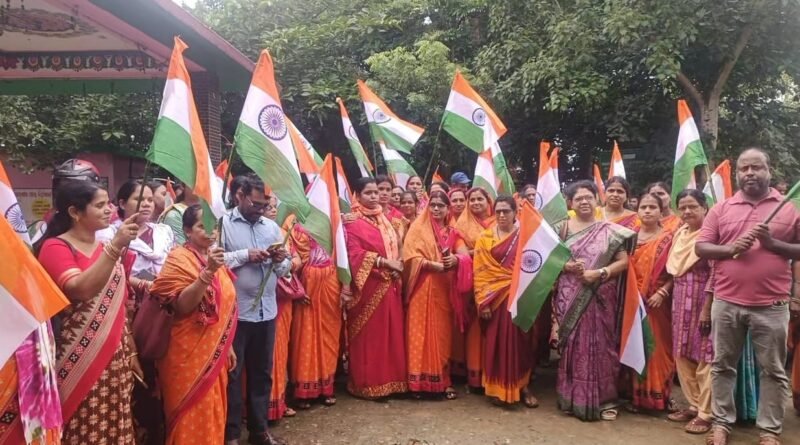 ବ୍ଲକ ପ୍ରଶାସନ ପକ୍ଷରୁ ହର ଘର ତ୍ରିରଙ୍ଗା ଶୋଭାଯାତ୍ରା କାର୍ଯ୍ୟକ୍ରମ