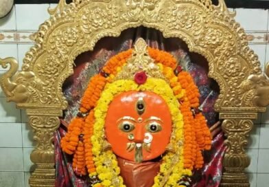 ଅଧିଷ୍ଟାତ୍ରୀ ଦେବୀ ମା ଖମ୍ବେଶ୍ୱରୀଙ୍କ ସୁନାବେଶ ଦର୍ଶନ କରି ଭକ୍ତ ଭାବବିହ୍ୱଳ