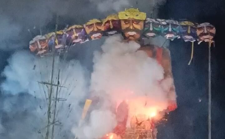 ବୈପାରିଗୁଡ଼ାରେ ଧୁମ୍‌ଧାମ୍‌ରେ ରାବଣ ପୋଡ଼ି ଉତ୍ସବ ପାଳିତ