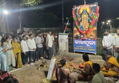 ସୁବାସ ନଗର କାଳୀପୂଜାର ଶୁଭଖୁଣ୍ଟି ସ୍ଥାପନ